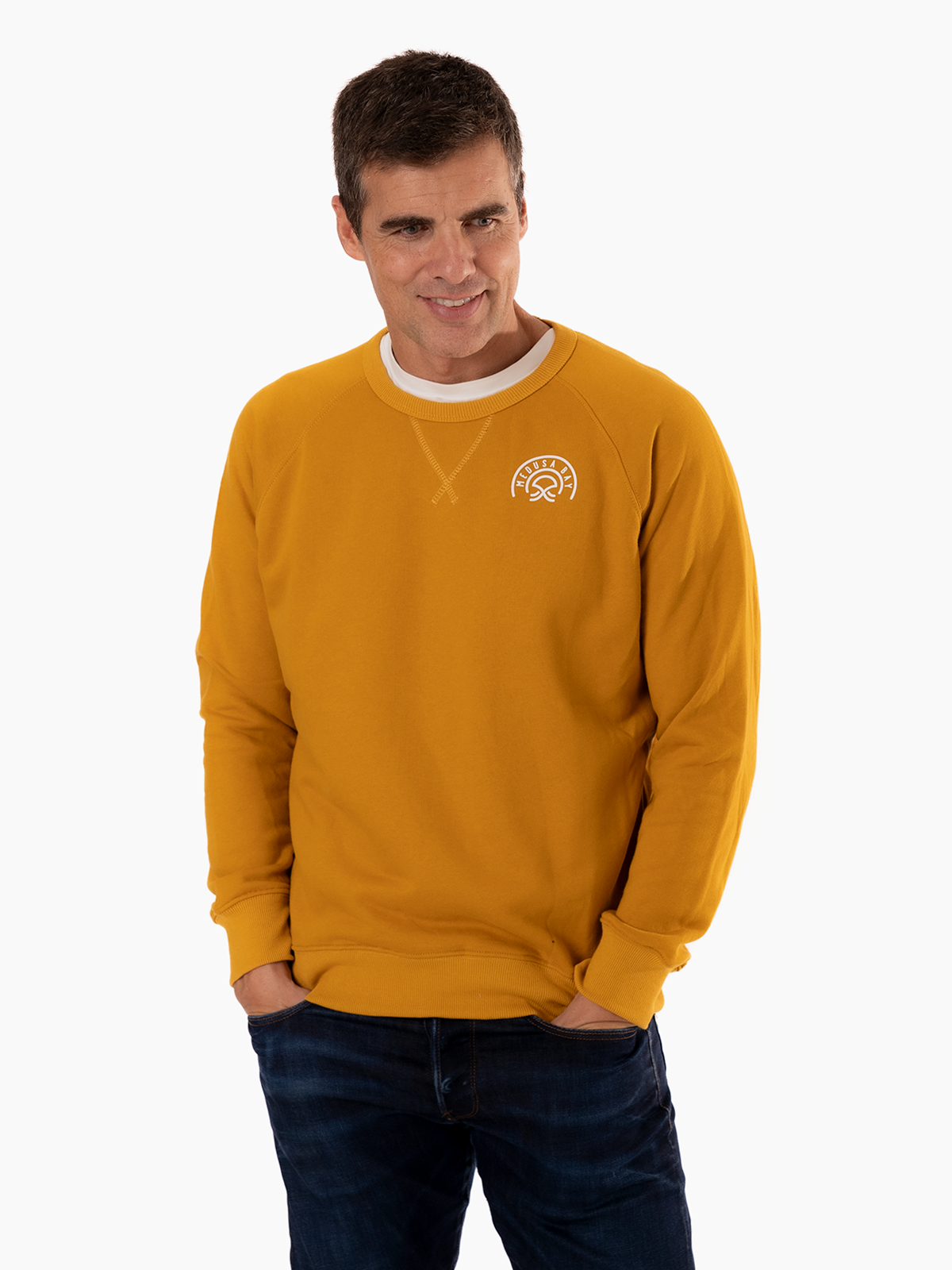 Sudadera mostaza tendencia